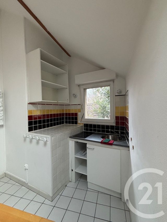 Appartement à louer - 2 pièces - 46,22 m2 - Samois Sur Seine - 77 - ILE-DE-FRANCE