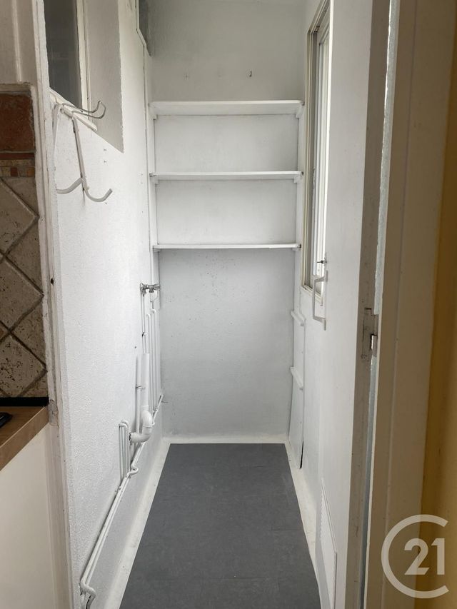 Appartement à louer - 4 pièces - 56,83 m2 - Avon - 77 - ILE-DE-FRANCE