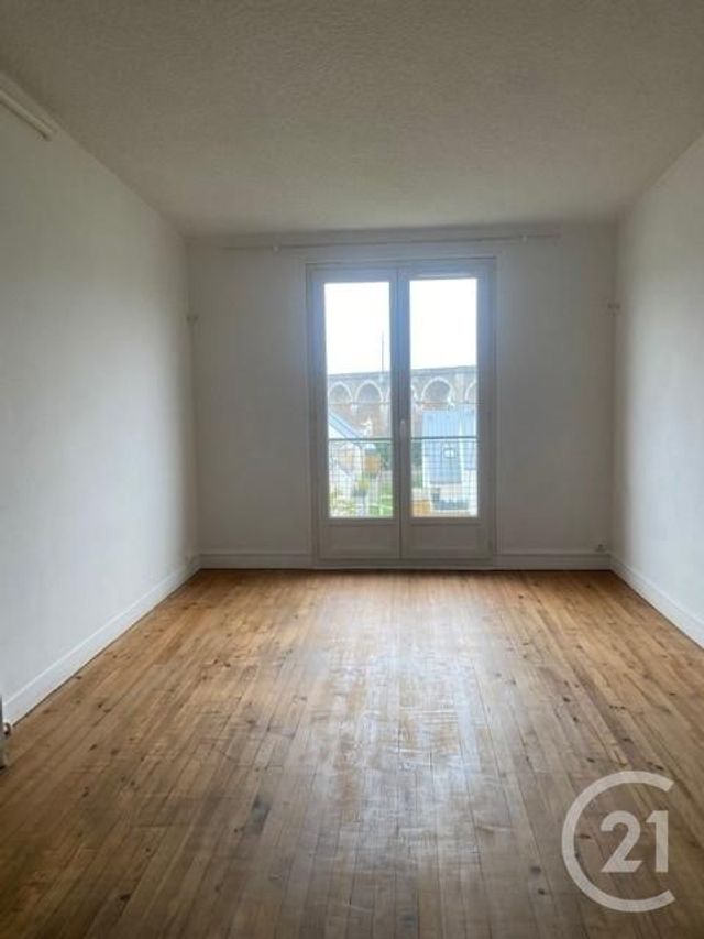 Appartement à louer - 4 pièces - 56,83 m2 - Avon - 77 - ILE-DE-FRANCE