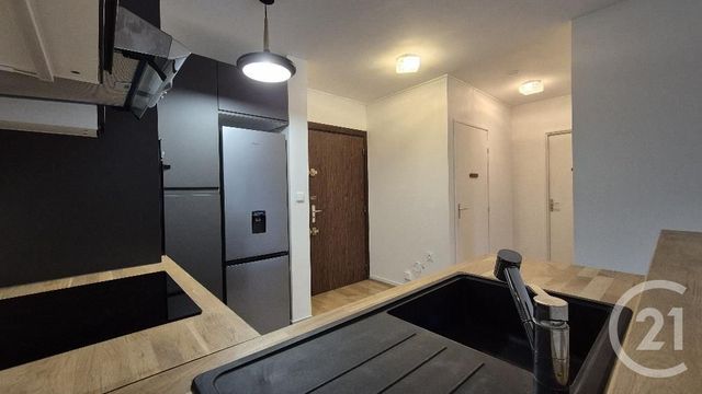 Appartement T2 à louer - 2 pièces - 49,60 m2 - Fontainebleau - 77 - ILE-DE-FRANCE