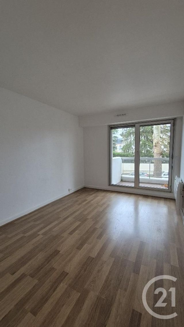 Appartement T2 à louer - 2 pièces - 49,60 m2 - Fontainebleau - 77 - ILE-DE-FRANCE