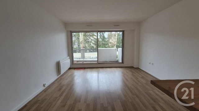 Appartement T2 à louer - 2 pièces - 49,60 m2 - Fontainebleau - 77 - ILE-DE-FRANCE