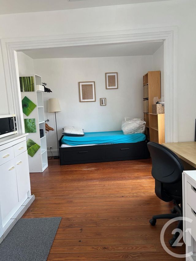 Appartement Studio à louer - 1 pièce - 21,88 m2 - Fontainebleau - 77 - ILE-DE-FRANCE