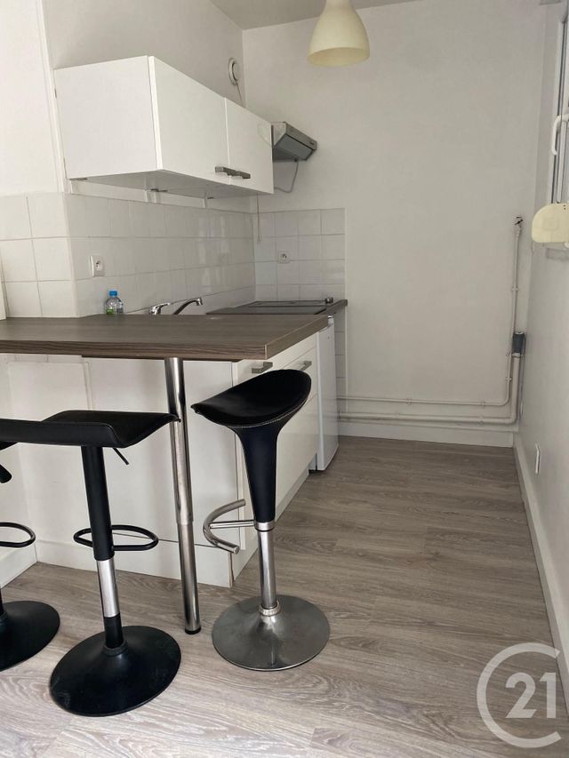 Appartement Studio à louer - 1 pièce - 26 m2 - Avon - 77 - ILE-DE-FRANCE