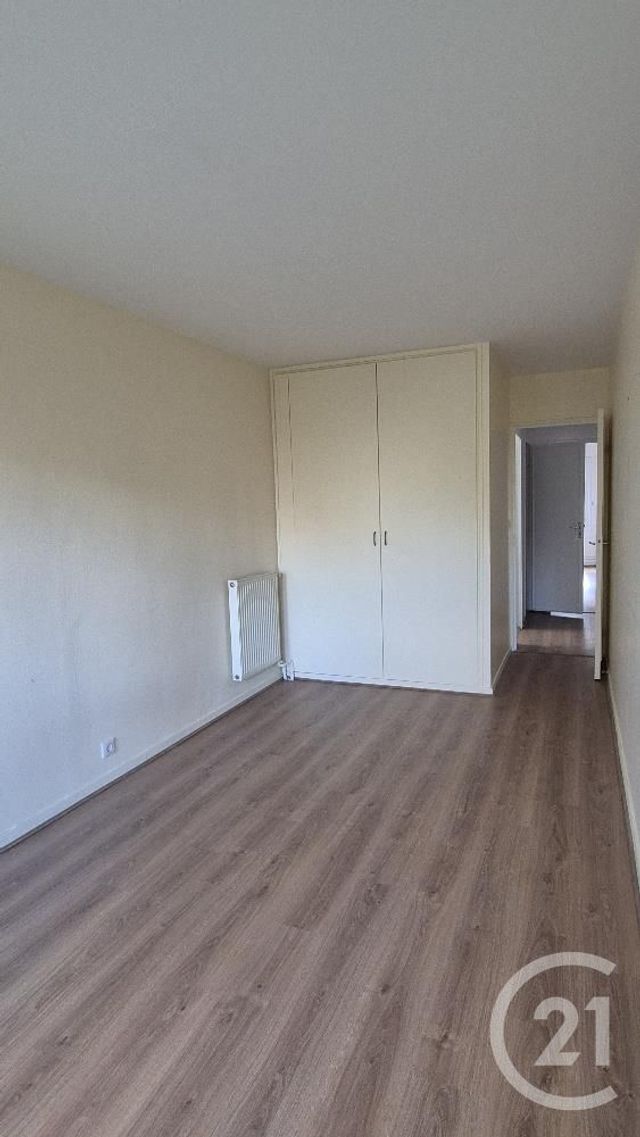 Appartement T4 à louer - 4 pièces - 105,52 m2 - Avon - 77 - ILE-DE-FRANCE
