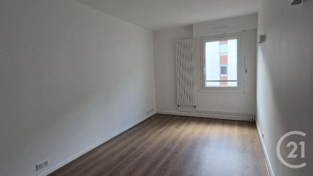 Appartement T4 à louer - 4 pièces - 105,52 m2 - Avon - 77 - ILE-DE-FRANCE