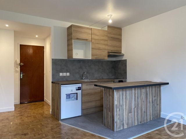 Appartement Studio à louer - 1 pièce - 22,44 m2 - Avon - 77 - ILE-DE-FRANCE