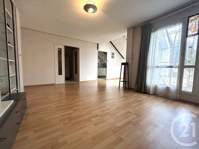 Appartement à vendre - 3 pièces - 71 m2 - Avon - 77 - ILE-DE-FRANCE