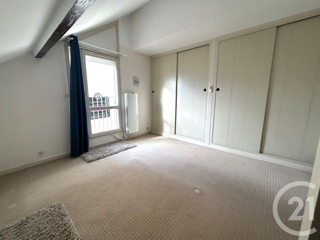 Appartement à vendre - 3 pièces - 71 m2 - Avon - 77 - ILE-DE-FRANCE