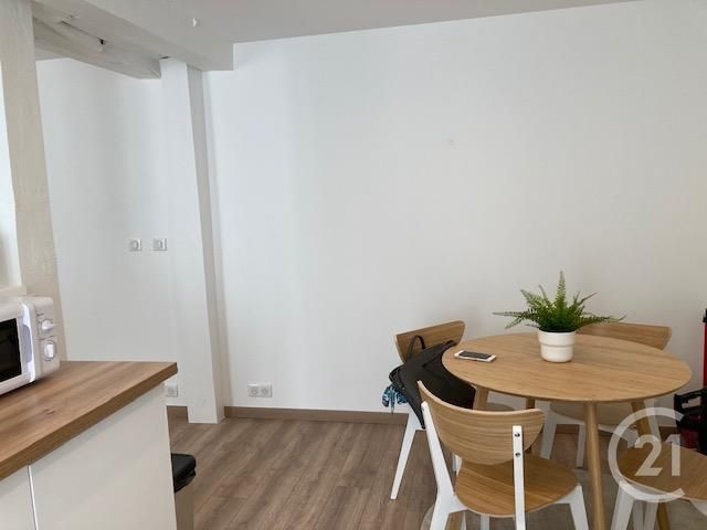 Appartement Studio &agrave; vendre - 1 pi&egrave;ce - 29,44 m2 - 77 - ILE-DE-FRANCE