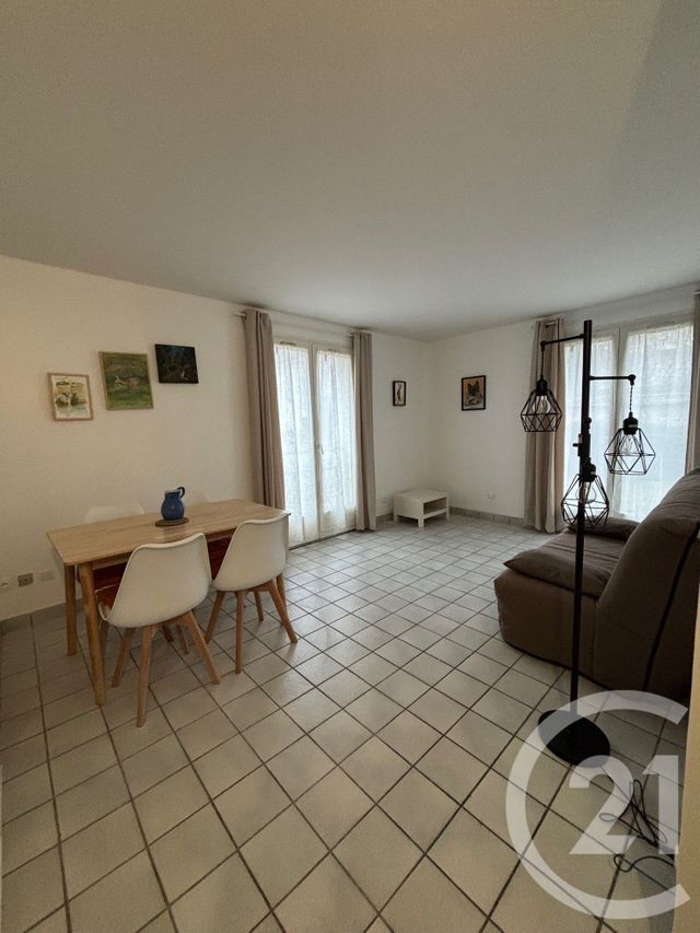 Appartement à louer FONTAINEBLEAU