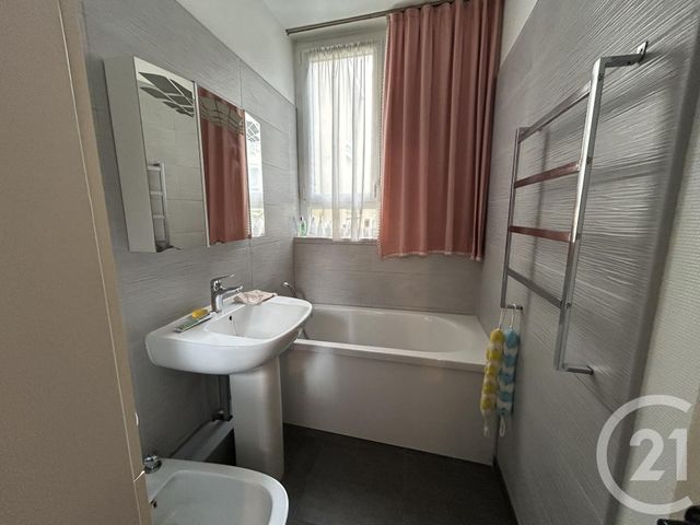 Appartement &agrave; vendre - 5 pi&egrave;ces - 87,65 m2 - Avon - 77 - ILE-DE-FRANCE