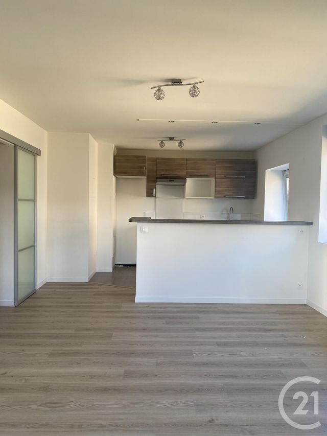 Appartement &agrave; louer - 3 pi&egrave;ces - 63,86 m2 - Avon - 77 - ILE-DE-FRANCE