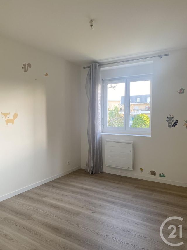 Appartement &agrave; louer - 3 pi&egrave;ces - 63,86 m2 - Avon - 77 - ILE-DE-FRANCE