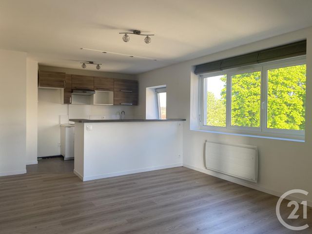 Appartement à louer AVON