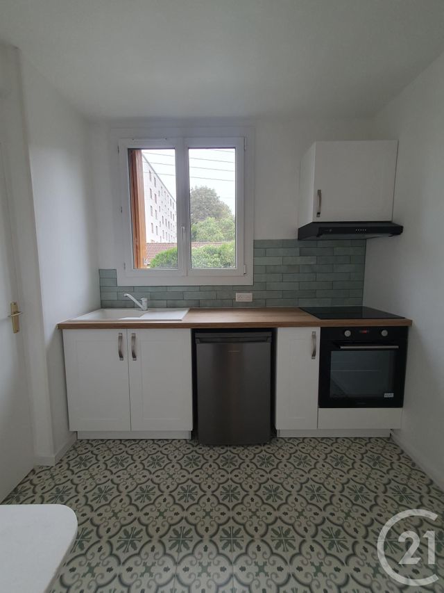 Appartement T3 &agrave; louer - 3 pi&egrave;ces - 51,21 m2 - Avon - 77 - ILE-DE-FRANCE