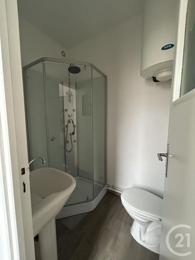 Appartement Studio &agrave; louer - 1 pi&egrave;ce - 23,88 m2 - Melun - 77 - ILE-DE-FRANCE