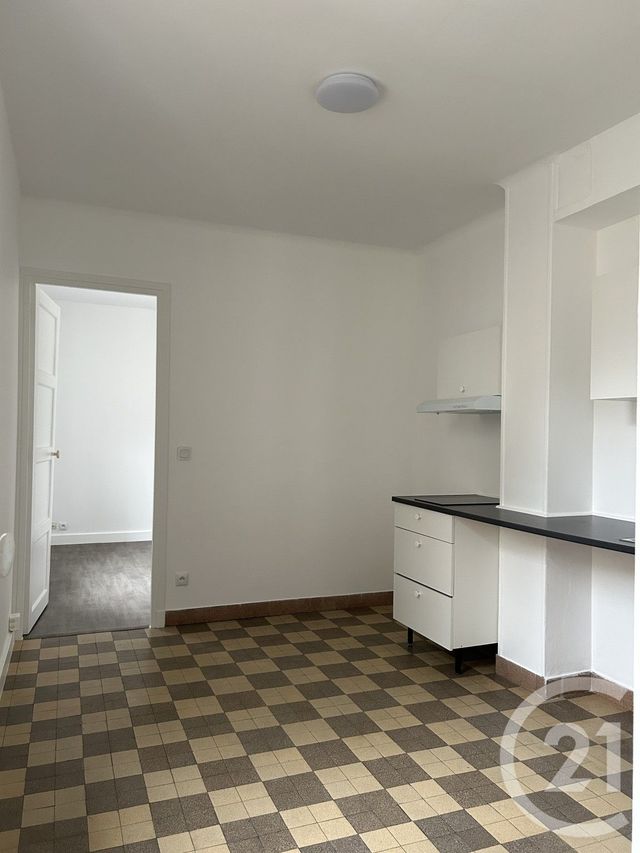 Appartement Studio à louer MELUN