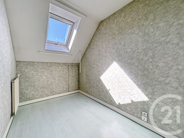 Maison &agrave; louer - 6 pi&egrave;ces - 121,45 m2 - Avon - 77 - ILE-DE-FRANCE