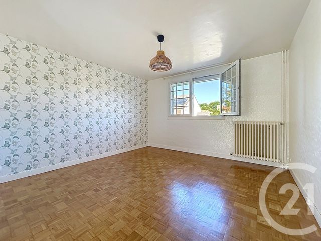 Maison &agrave; louer - 6 pi&egrave;ces - 121,45 m2 - Avon - 77 - ILE-DE-FRANCE