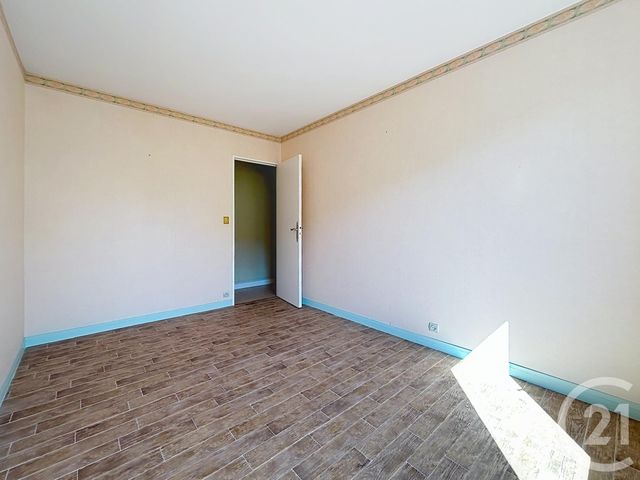 Appartement T3 &agrave; louer - 3 pi&egrave;ces - 63,53 m2 - Avon - 77 - ILE-DE-FRANCE