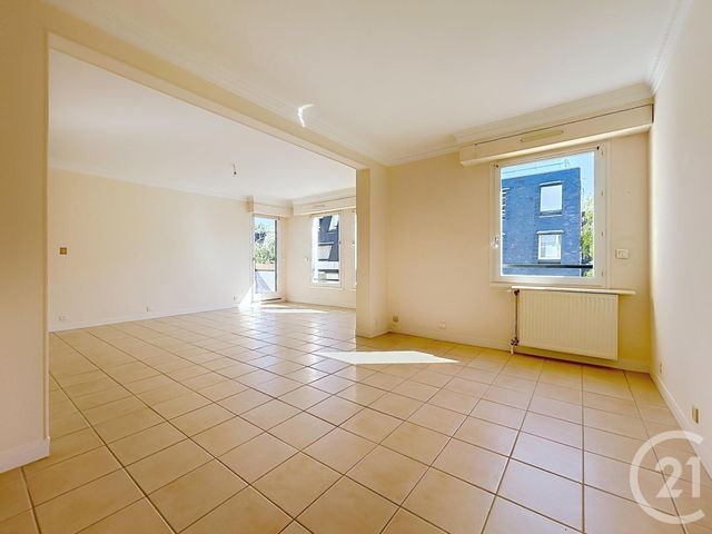 Appartement T3 &agrave; louer - 3 pi&egrave;ces - 63,53 m2 - Avon - 77 - ILE-DE-FRANCE