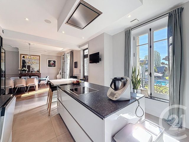 Maison &agrave; vendre - 10 pi&egrave;ces - 274 m2 - Fontainebleau - 77 - ILE-DE-FRANCE