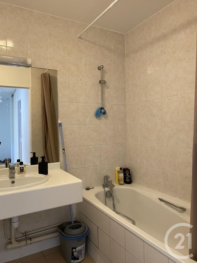 Appartement &agrave; louer - 2 pi&egrave;ces - 52,04 m2 - Avon - 77 - ILE-DE-FRANCE