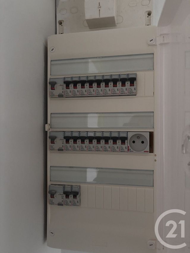 Appartement F3 &agrave; vendre - 3 pi&egrave;ces - 67,48 m2 - Avon - 77 - ILE-DE-FRANCE