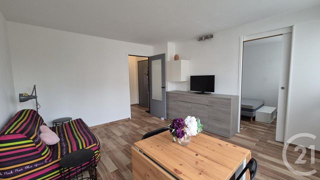 Appartement T2 &agrave; louer - 2 pi&egrave;ces - 41,97 m2 - Avon - 77 - ILE-DE-FRANCE