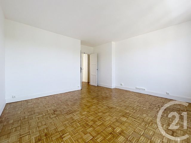 Appartement 3 pièces &agrave; louer - 3 pi&egrave;ces - 67,63 m2 - Fontainebleau - 77 - ILE-DE-FRANCE