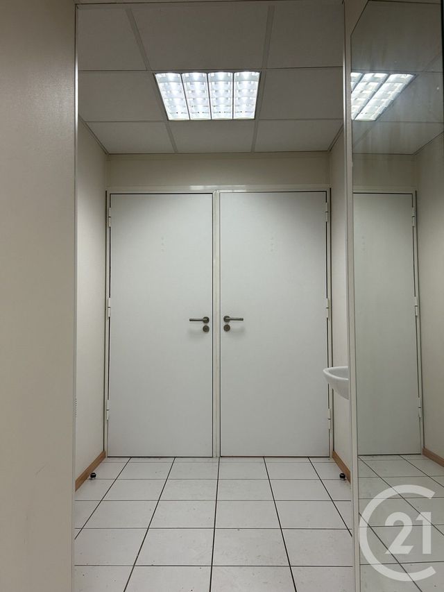 Commerce &agrave; louer - 39,73 m2 - 77 - ILE-DE-FRANCE