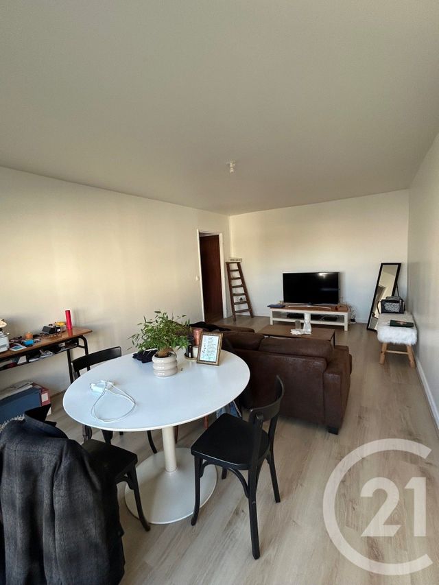 Appartement &agrave; louer - 2 pi&egrave;ces - 50,70 m2 - Avon - 77 - ILE-DE-FRANCE