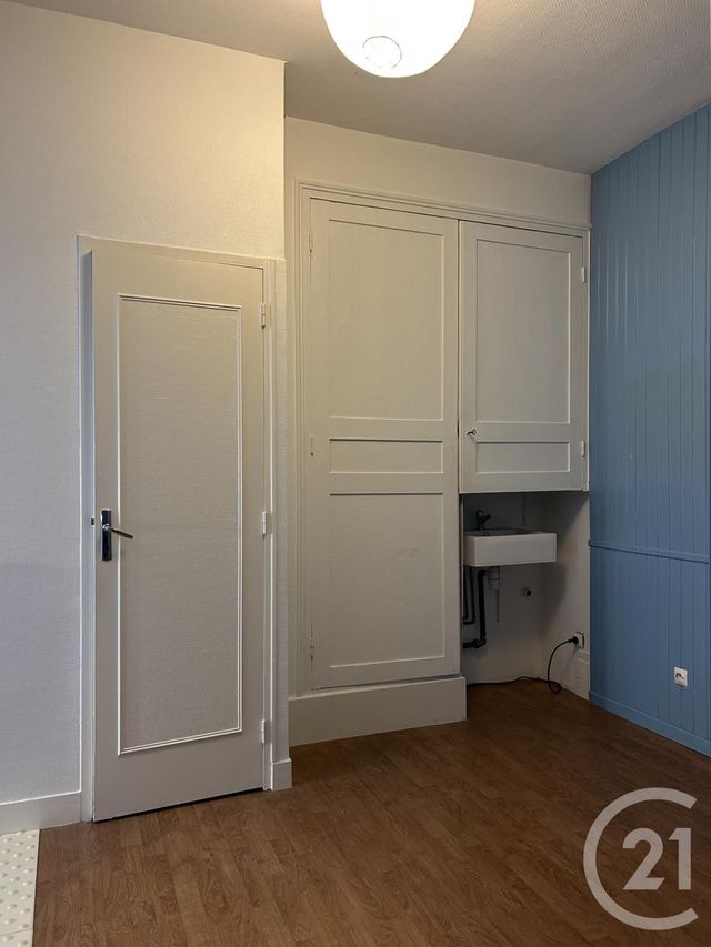 Commerce &agrave; louer - 35 m2 - 77 - ILE-DE-FRANCE