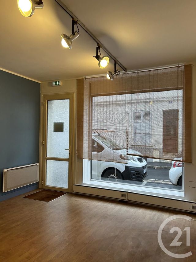 Commerce à louer FONTAINEBLEAU