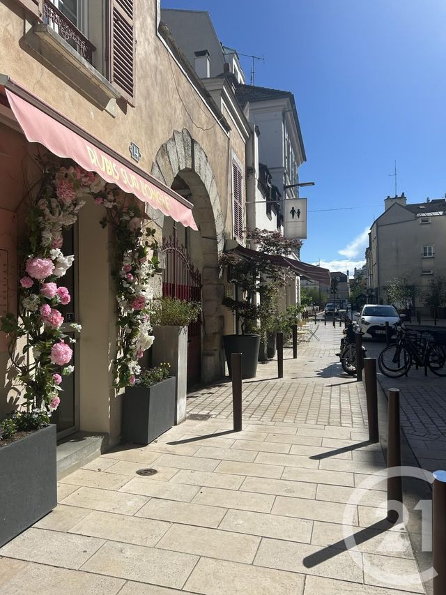 Maison &agrave; vendre - 1 pi&egrave;ce - 83 m2 - Fontainebleau - 77 - ILE-DE-FRANCE