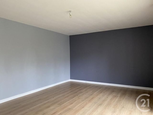 Appartement &agrave; louer - 3 pi&egrave;ces - 65,36 m2 - Avon - 77 - ILE-DE-FRANCE