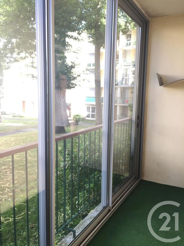 Appartement &agrave; louer - 3 pi&egrave;ces - 60,02 m2 - Avon - 77 - ILE-DE-FRANCE