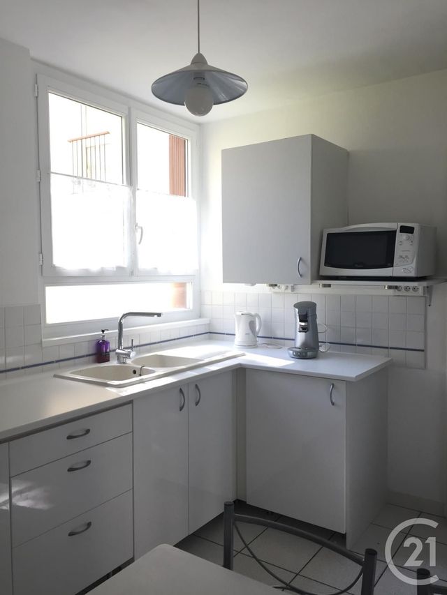 Appartement &agrave; louer - 3 pi&egrave;ces - 60,02 m2 - Avon - 77 - ILE-DE-FRANCE