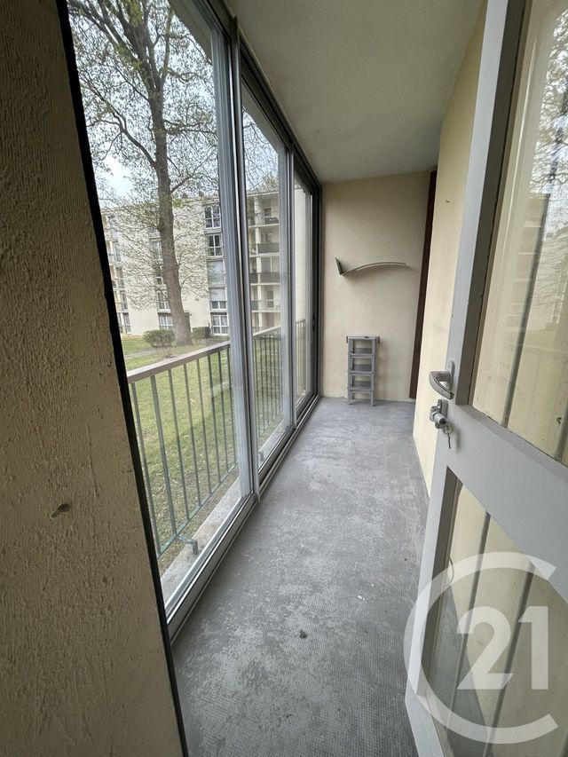 Appartement &agrave; louer - 3 pi&egrave;ces - 60,02 m2 - Avon - 77 - ILE-DE-FRANCE
