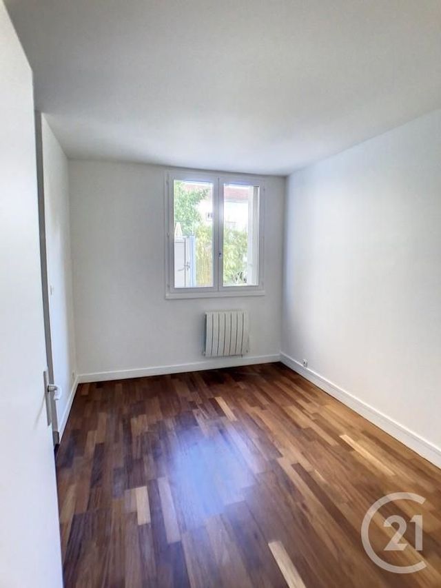 Appartement &agrave; vendre - 2 pi&egrave;ces - 55,27 m2 - Fontainebleau - 77 - ILE-DE-FRANCE