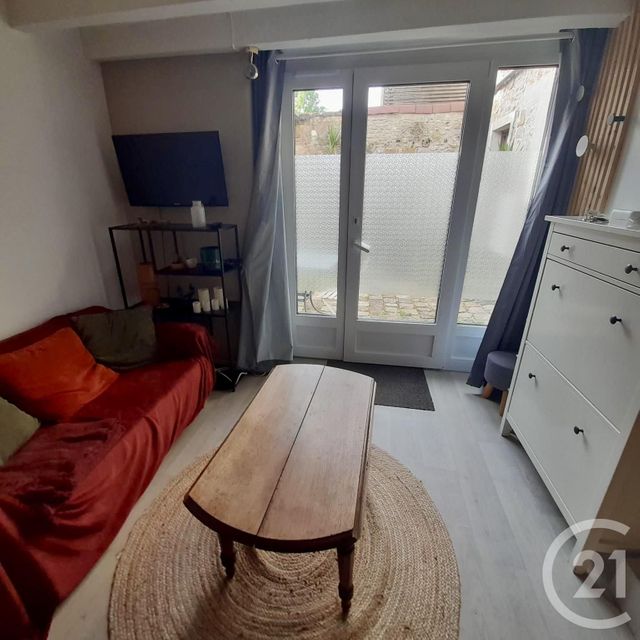 Appartement &agrave; vendre - 2 pi&egrave;ces - 17,02 m2 - Fontainebleau - 77 - ILE-DE-FRANCE