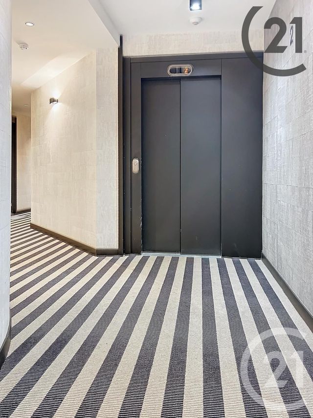 Appartement &agrave; vendre - 3 pi&egrave;ces - 81,09 m2 - Fontainebleau - 77 - ILE-DE-FRANCE