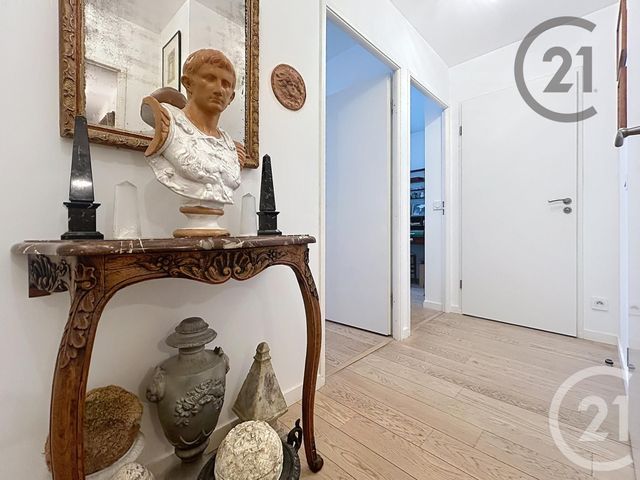 Appartement &agrave; vendre - 3 pi&egrave;ces - 81,09 m2 - Fontainebleau - 77 - ILE-DE-FRANCE