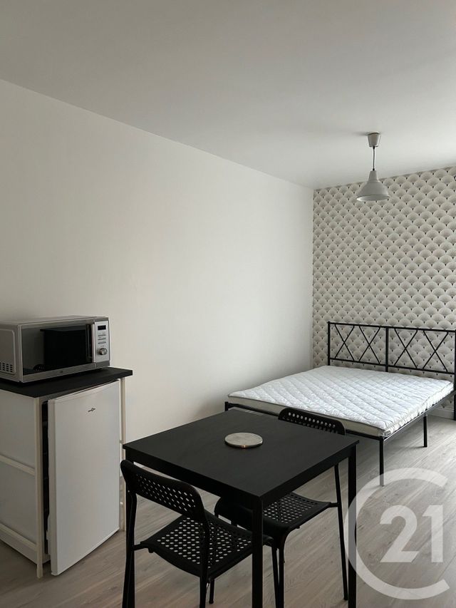 Appartement Studio &agrave; louer - 1 pi&egrave;ce - 24,29 m2 - Avon - 77 - ILE-DE-FRANCE