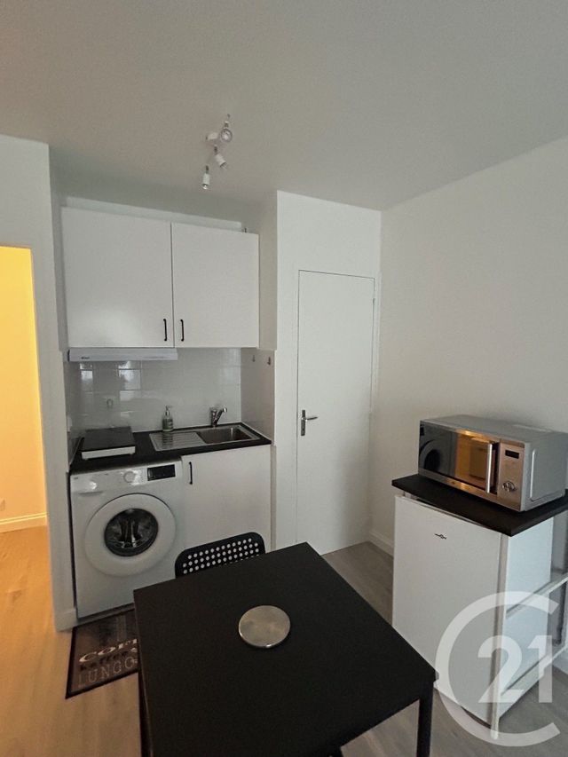 Appartement Studio &agrave; louer - 1 pi&egrave;ce - 24,29 m2 - Avon - 77 - ILE-DE-FRANCE