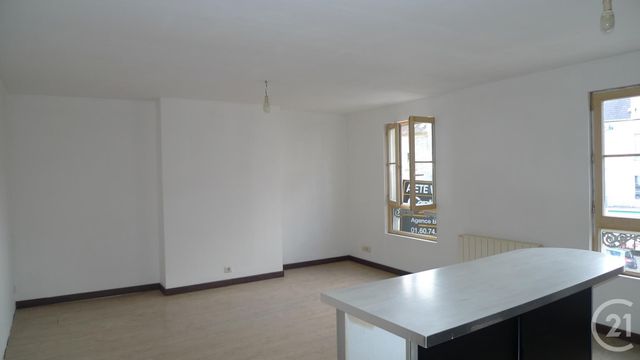 Appartement &agrave; louer - 2 pi&egrave;ces - 54,39 m2 - Fontainebleau - 77 - ILE-DE-FRANCE