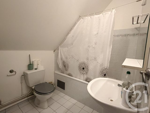 Appartement Studio &agrave; louer - 1 pi&egrave;ce - 36,65 m2 - Fontainebleau - 77 - ILE-DE-FRANCE