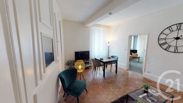 Appartement F2 à louer FONTAINEBLEAU