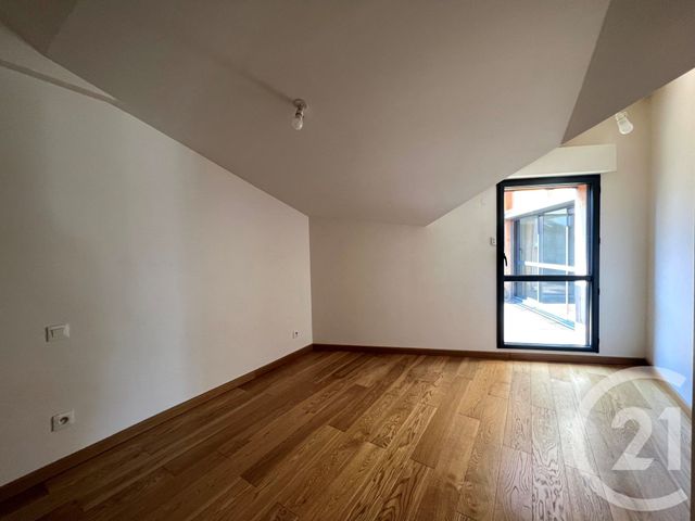 Appartement F4 &agrave; louer - 4 pi&egrave;ces - 91,71 m2 - Montigny Sur Loing - 77 - ILE-DE-FRANCE